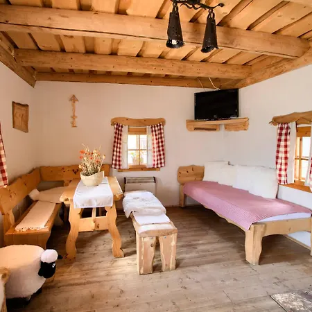 招待所 Zbojnicky Halas