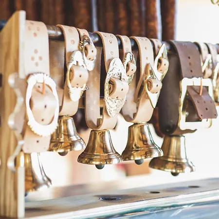 Zbojnicky Halas * Tisovec