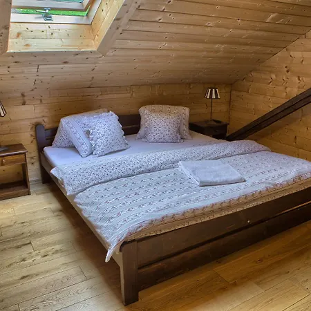 Zbojnicky Halas Guest house *