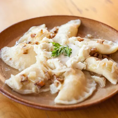 Zbojnicky Halas * Tisovec