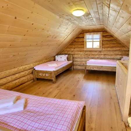 Guest house Zbojnicky Halas Tisovec